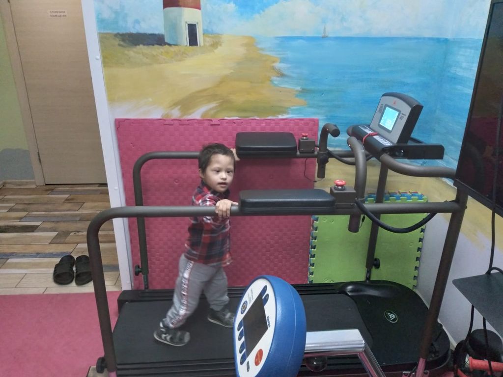 Kolya_dec.jpg Kolya_dec.jpg