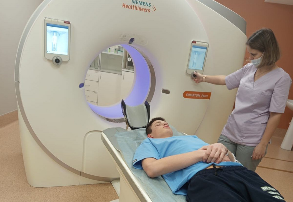 Leonid_dec.jpg Leonid_dec.jpg