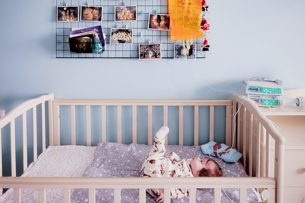 Анфиса дома